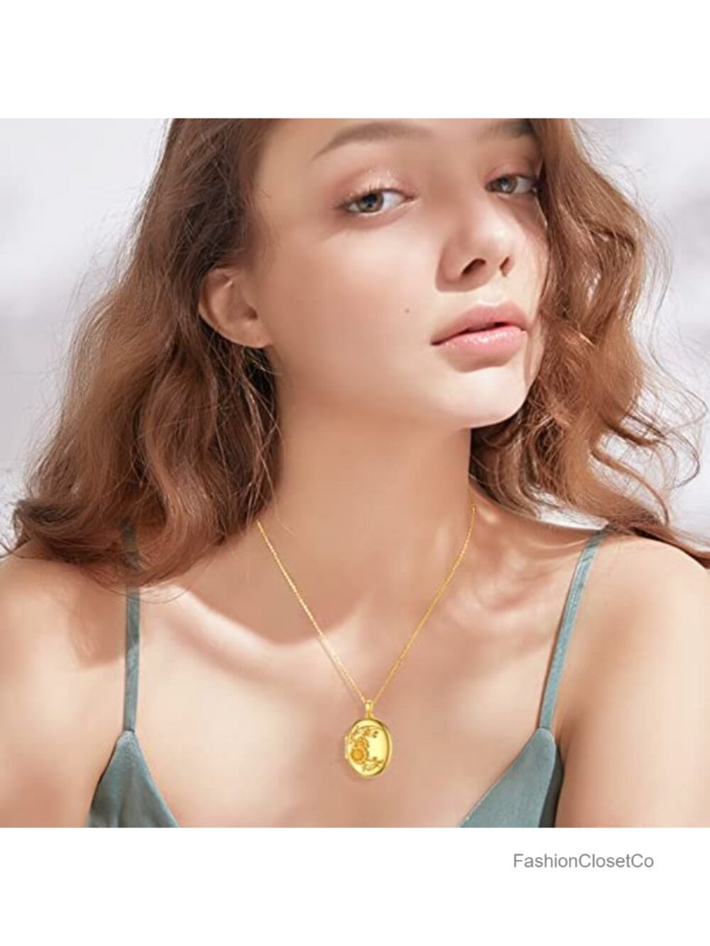 18K Gold Plated Oval Locket Necklace with 10K Solid Gold Chain, Photo Pendant - Picture 3 of 6